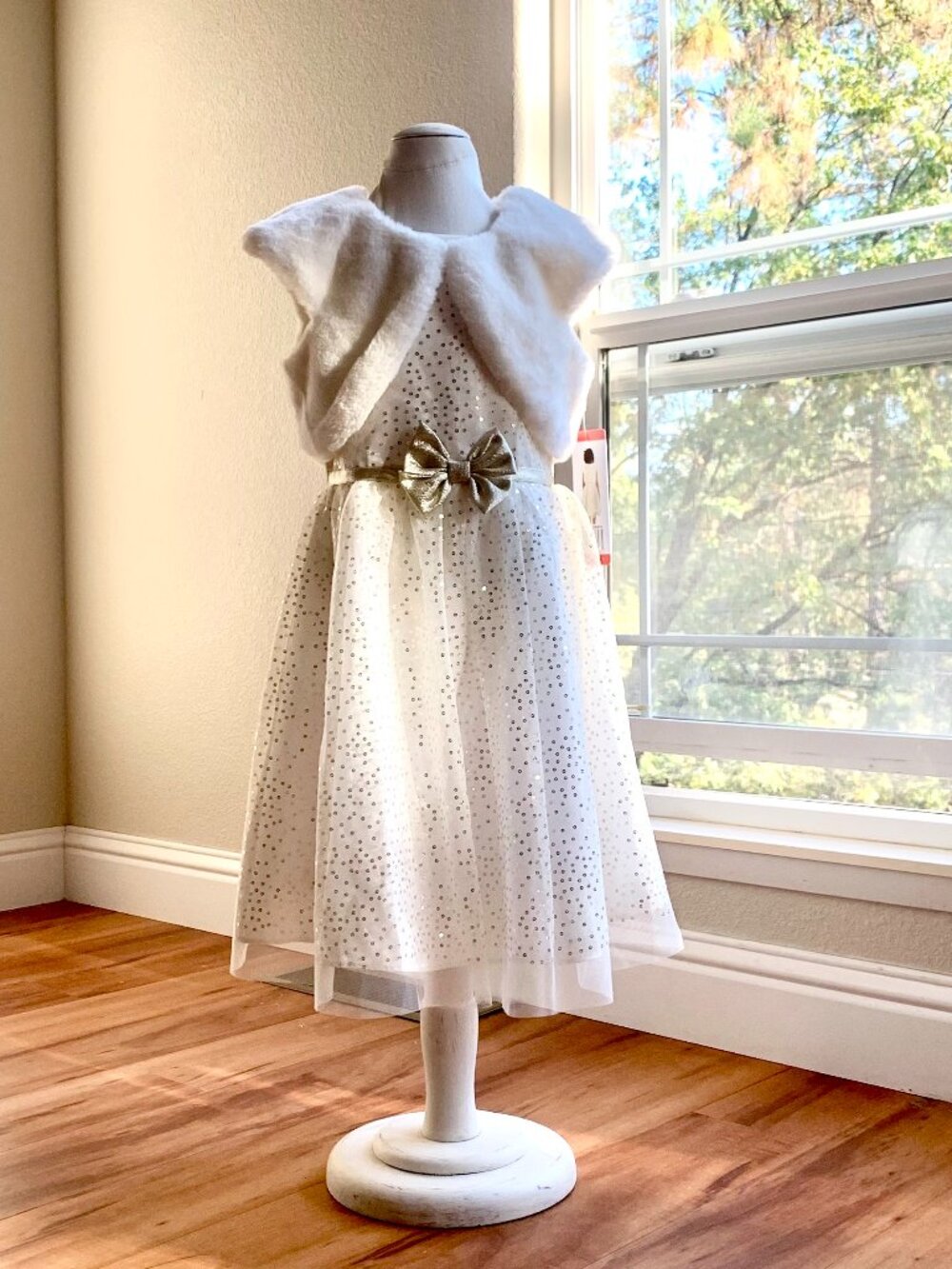 NWT Jona Michelle Girl's Special Occasion Dress Size 6